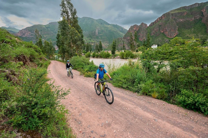 sacred valley bike tour